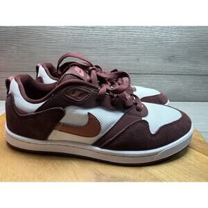 Nike SB Women's Low Top Red/Maroon White Skateboarding Shoes Size 7 CQ0369-601